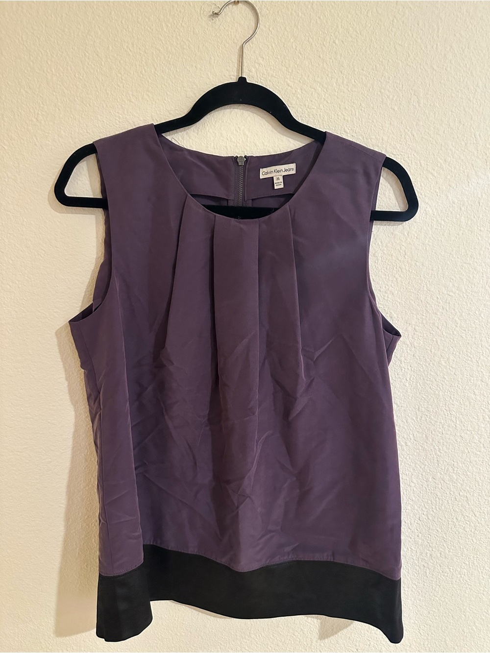 Calvin Klein Jeans Purple Sleeveless Pleated Top with Black Hem